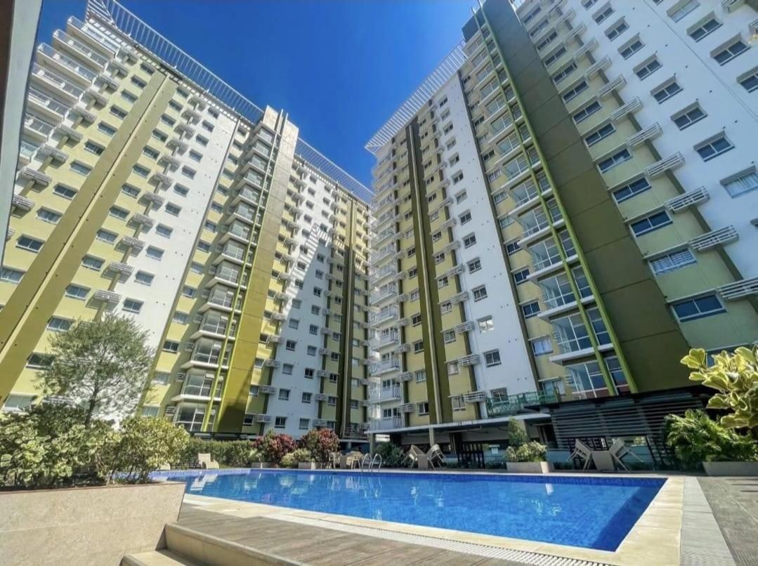 Mesaverte Deluxe Studio With Balcony Кагаян-де-Оро Экстерьер фото